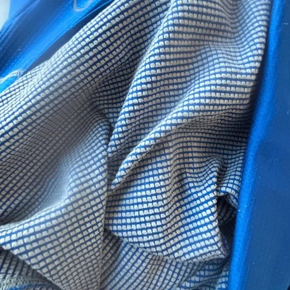 Under Armour LG Men's Blue Performance Jacket - Picture 9 of 9